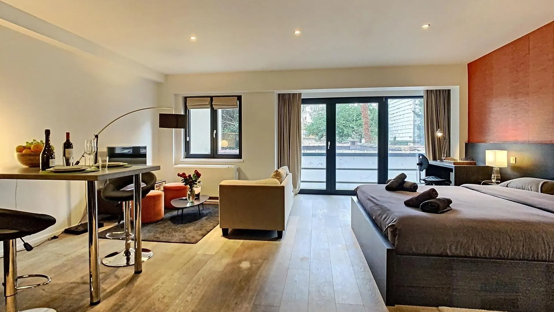 Flat Moliere Apartment Brussels